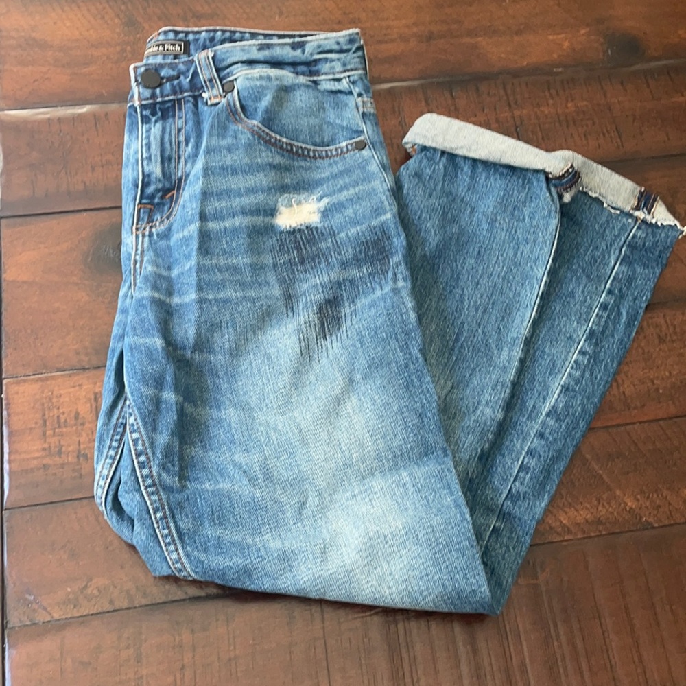 A&F ankle straight jeans